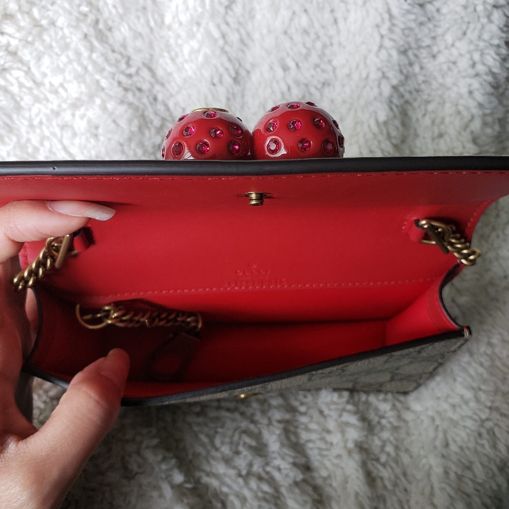 Gucci GG Supreme Mini Cherry Chain Bag - Picture 8 of 11